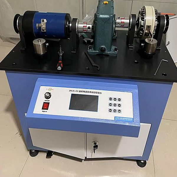 齒輪傳動(dòng)效率測(cè)試實(shí)驗(yàn)臺(tái)(圖1) 齒輪傳動(dòng)效率測(cè)量試驗(yàn)實(shí)驗(yàn)臺(tái),軍用汽車發(fā)動(dòng)機(jī)檢修實(shí)驗(yàn)臺(tái)