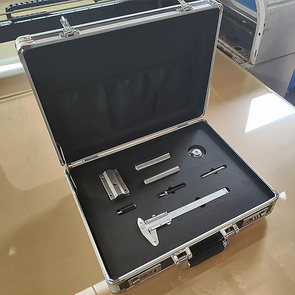 模具錐頂座測繪實驗裝置(圖1) 模具錐頂座測繪實驗裝置,醫(yī)療電子實驗裝置