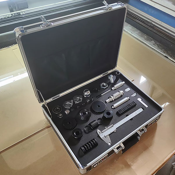 基礎零件測繪實訓臺(圖1) 基礎零件測繪實驗臺,醫(yī)療電子技能實驗裝置